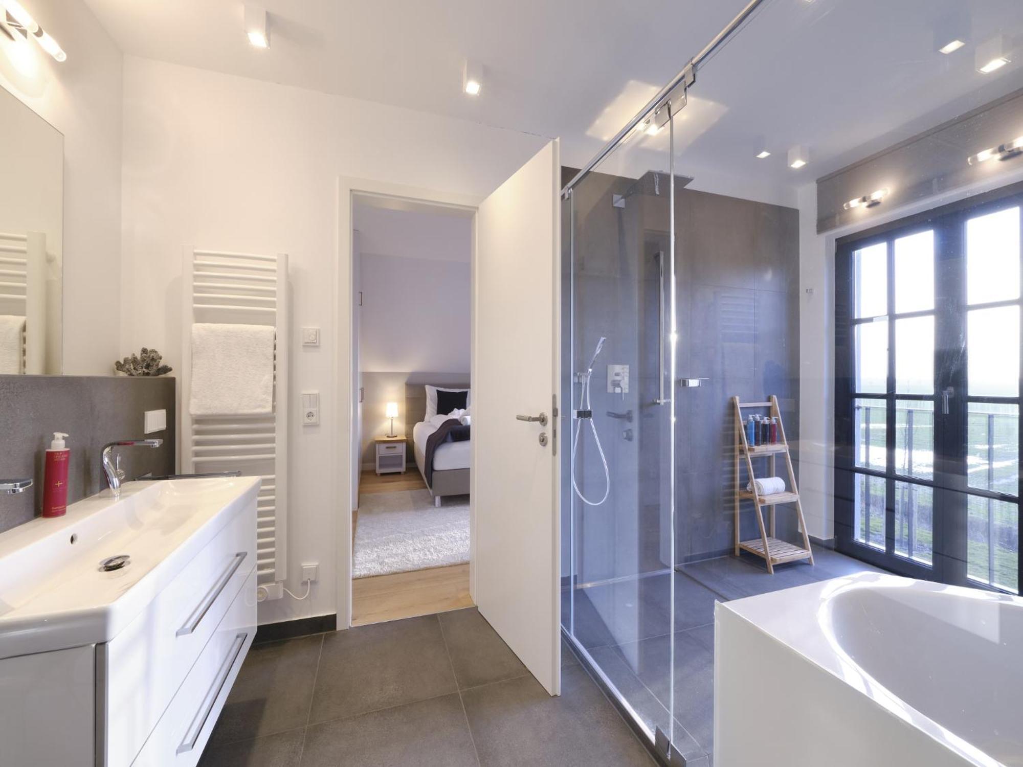 דראנסקה Reetland Am Meer - Luxusplus Reetdachvilla Mit 4 Schlafzimmern, Aussensauna, Loungebereich Und Kamin G07 מראה חיצוני תמונה